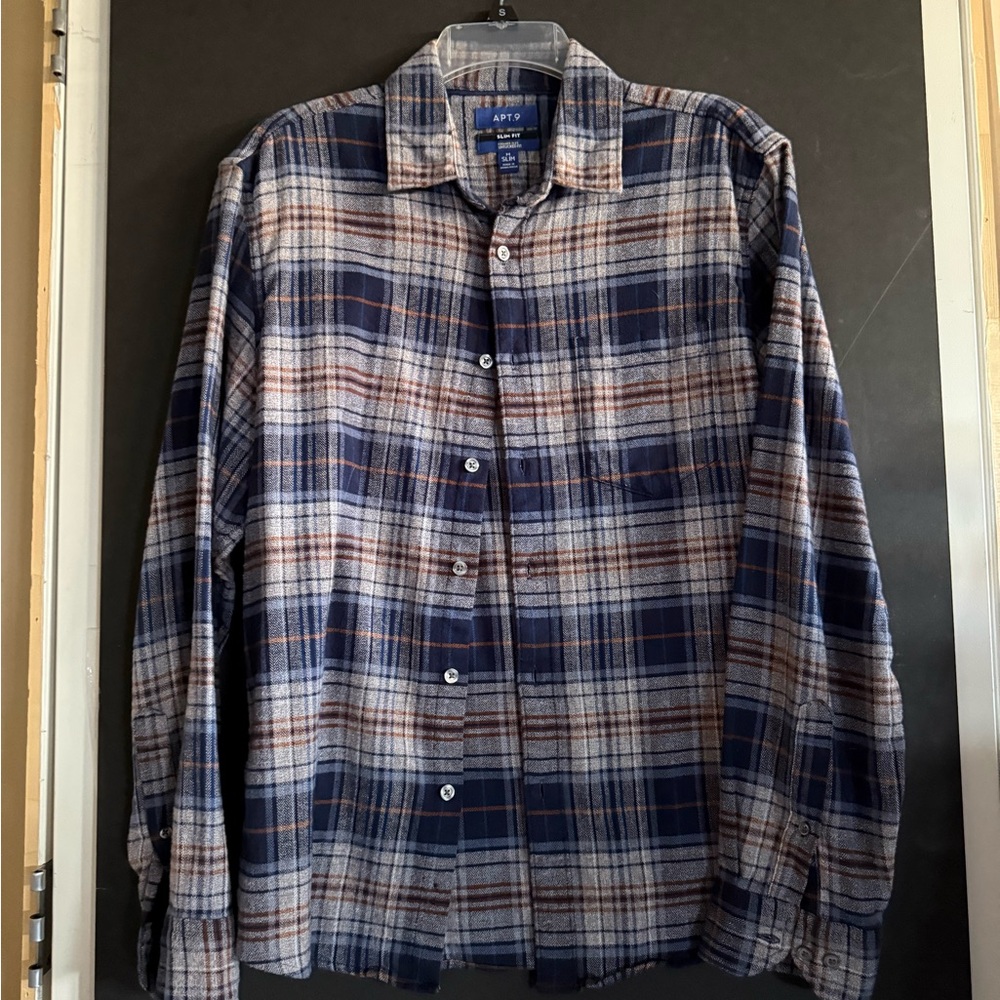 Apt. 9 Men's Navy and Brown Plaid Button Down Shirt